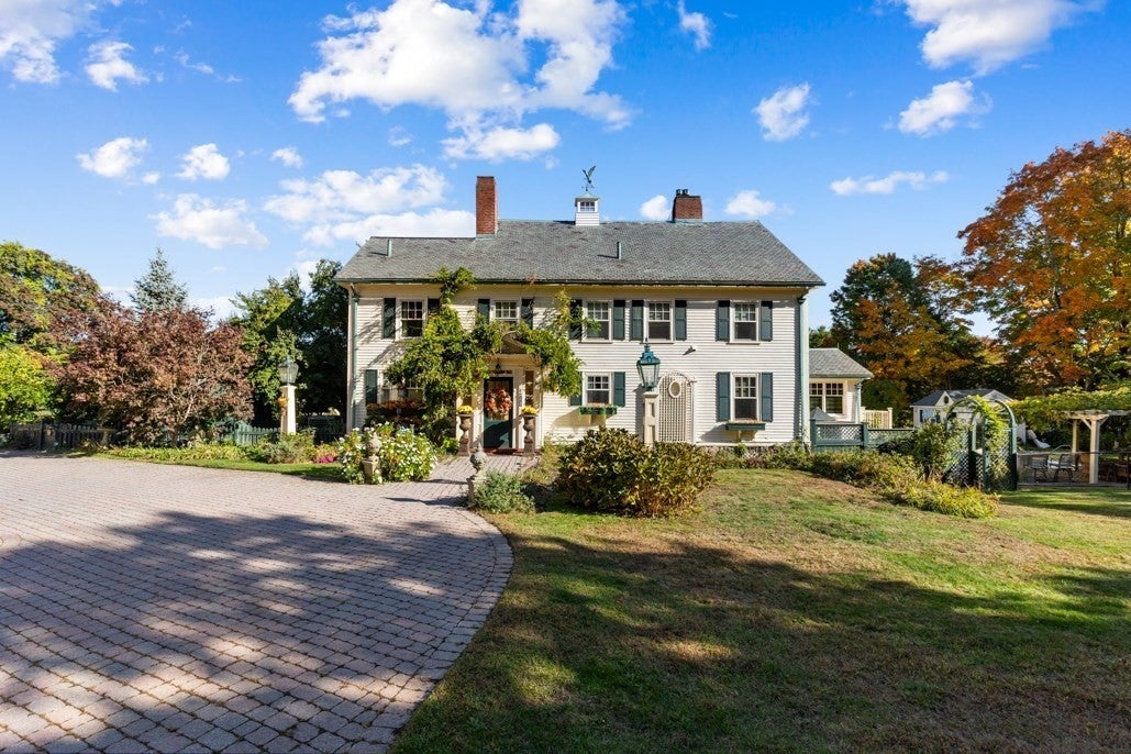 50 Chestnut St, Lynnfield, MA, 50 Chestnut St, Lynnfield, MA Photo #1