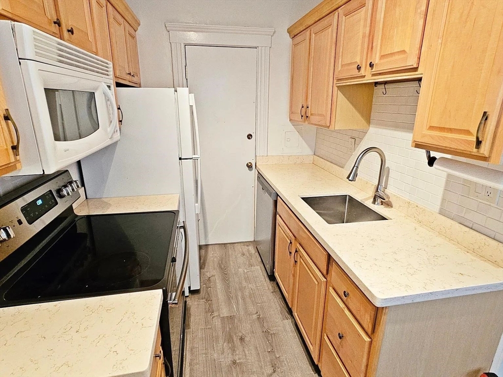 374 Chestnut Hill Ave 22