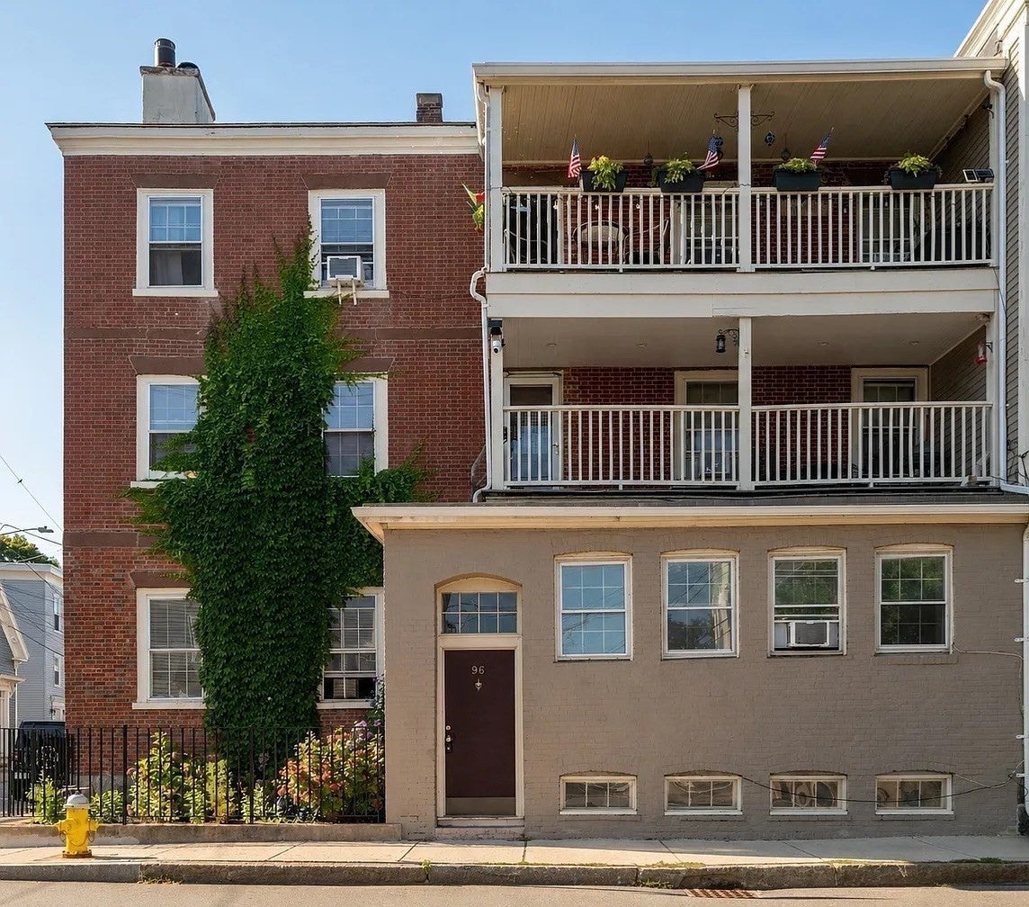 96 Derby Street #1, Salem, MA, 96 Derby Street #1, Salem, MA Photo #1