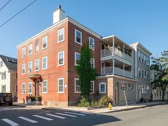 96 Derby Street #1, Salem, MA, 96 Derby Street #1, Salem, MA Photo #2