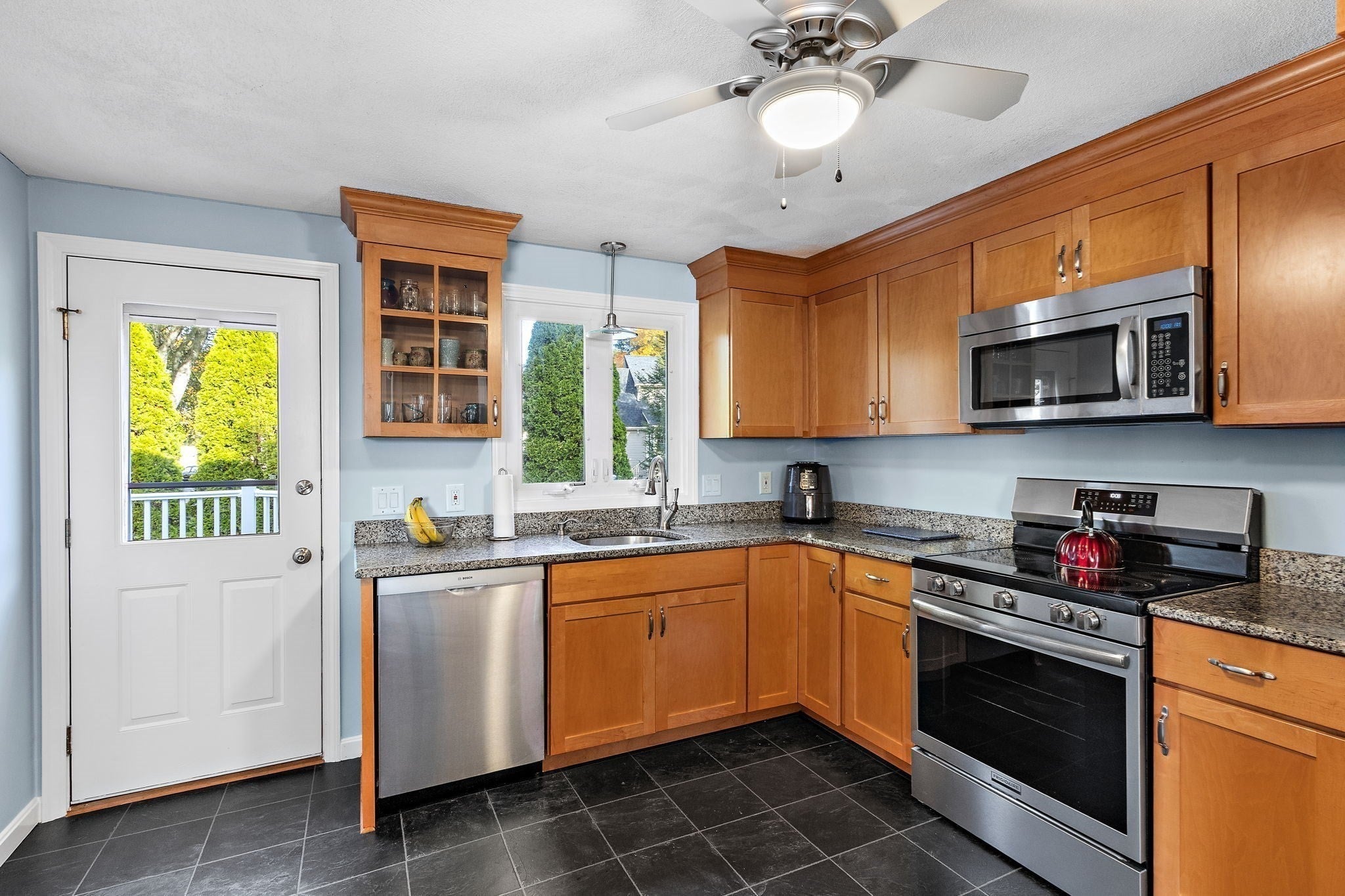 31 Greenview St