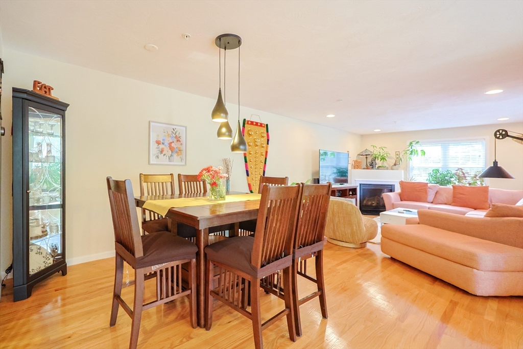 8 Patriots Boulevard 8