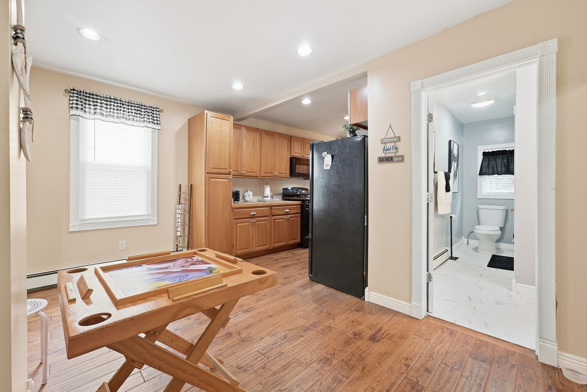11 Garrity St, Chicopee, MA Photo #12