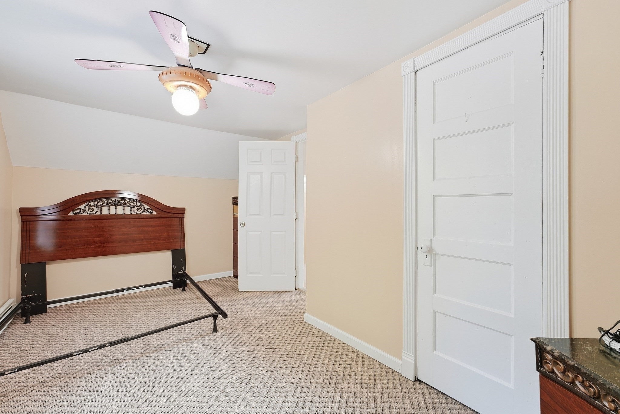 11 Garrity St, Chicopee, MA Photo #24