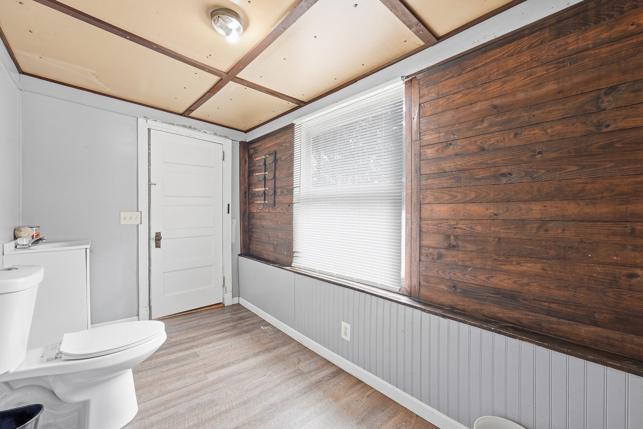 11 Garrity St, Chicopee, MA Photo #20
