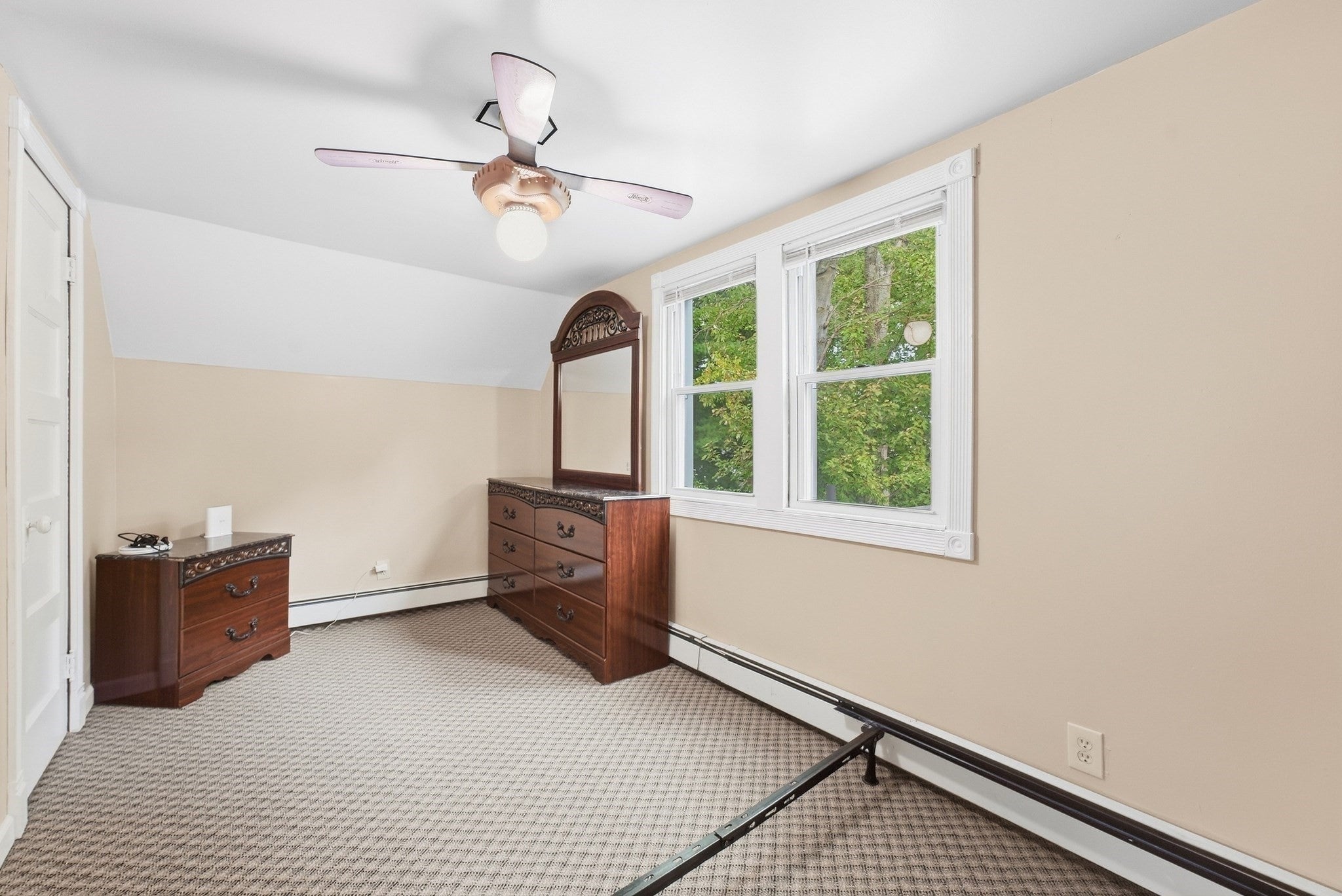 11 Garrity St, Chicopee, MA Photo #25