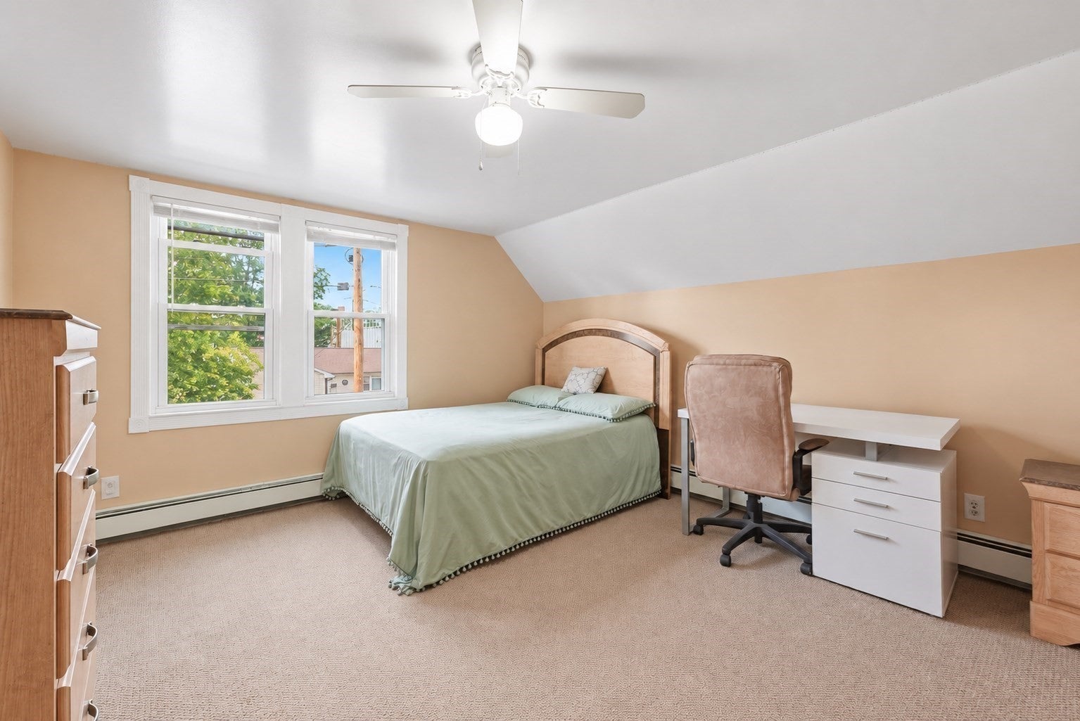 11 Garrity St, Chicopee, MA Photo #22
