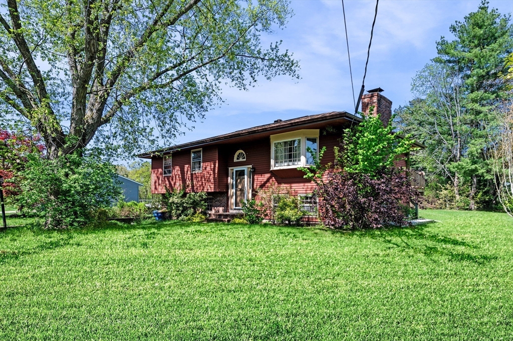 3 Rolling Hill Ave