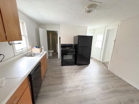 23 Knowlton St. 1 Somerville MA 02145