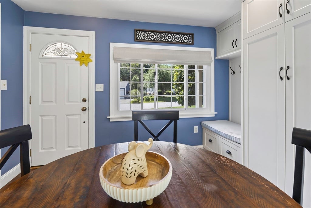 47 Maple Cir, Shrewsbury, MA Photo #16