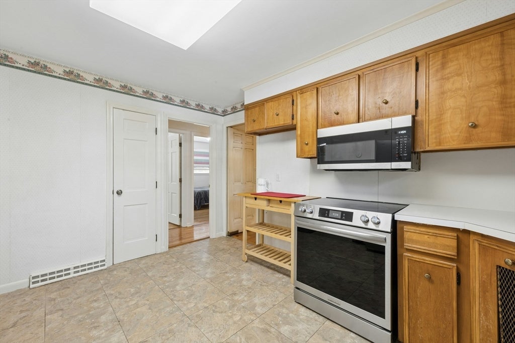 19 Hickory Drive, Worcester, MA, 19 Hickory Drive, Worcester, MA Photo #11