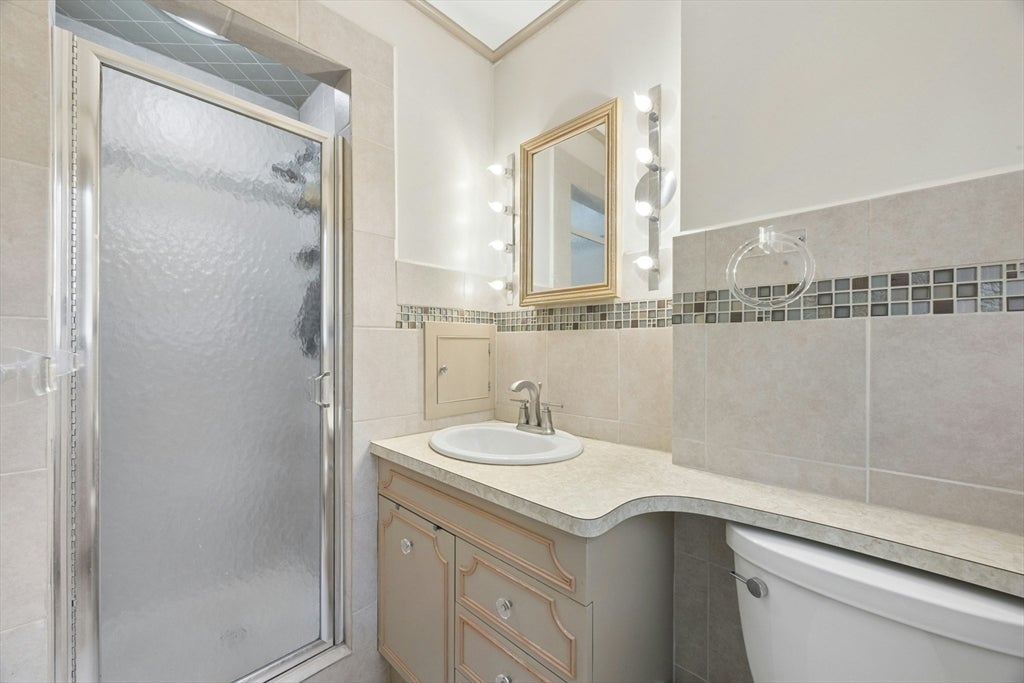 19 Hickory Drive, Worcester, MA, 19 Hickory Drive, Worcester, MA Photo #17