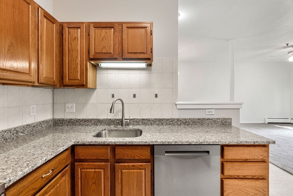 38 Carter Street 105