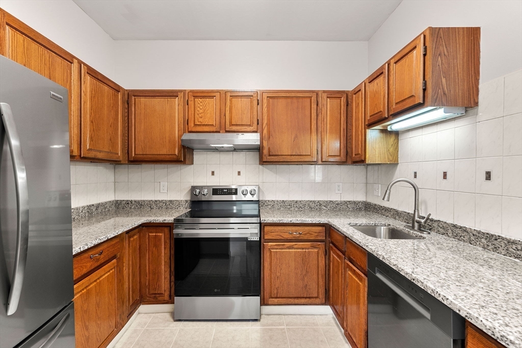 38 Carter Street 105