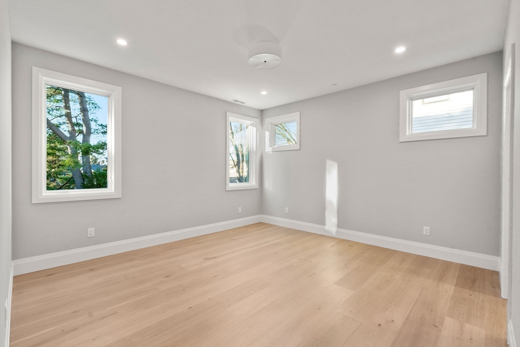 956 Walnut Street #7, Newton, MA Photo #18