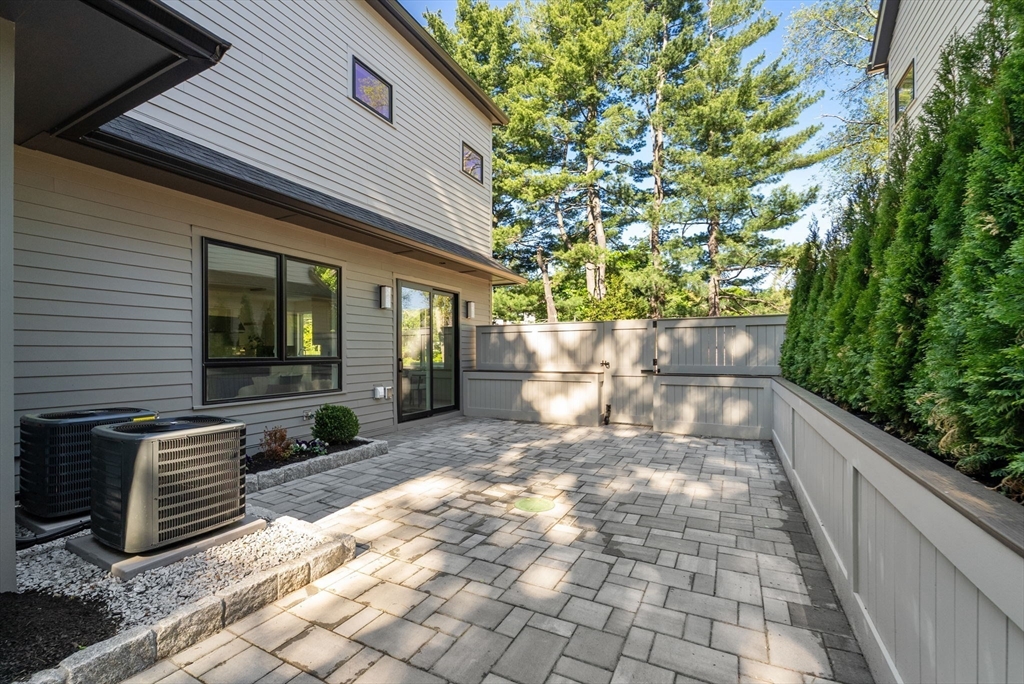 956 Walnut Street #7, Newton, MA Photo #30
