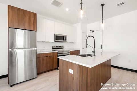 Photo of 600 Broadway #313, Everett, MA 02149 (MLS # 73486449)