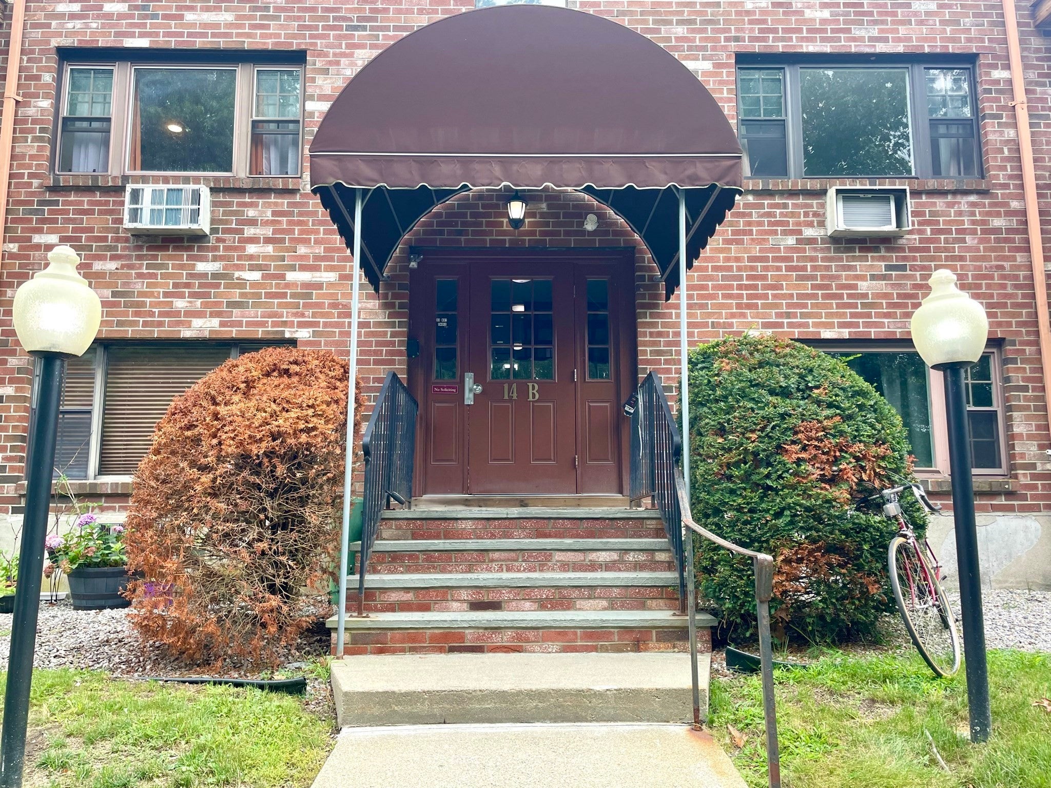 14B Mayberry Dr. 8