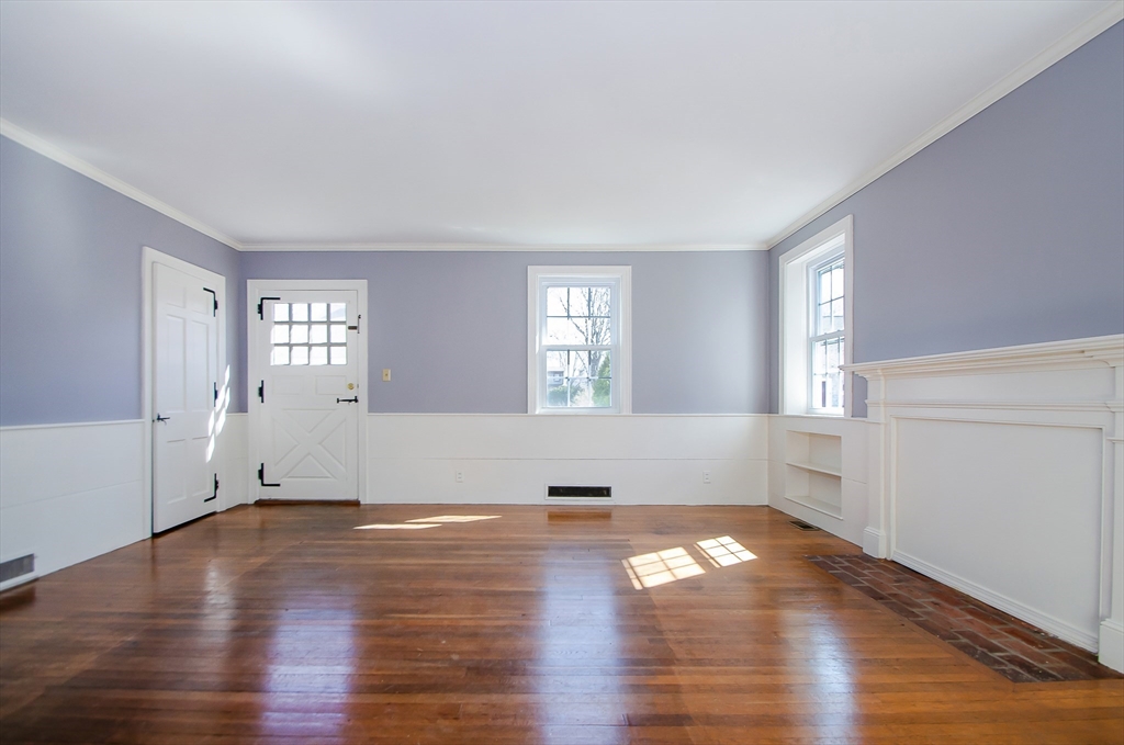 Mattapoisett, Massachusetts 02739, United States, 2 Bedrooms Bedrooms, ,1 BathroomBathrooms,Residential,Active,120816