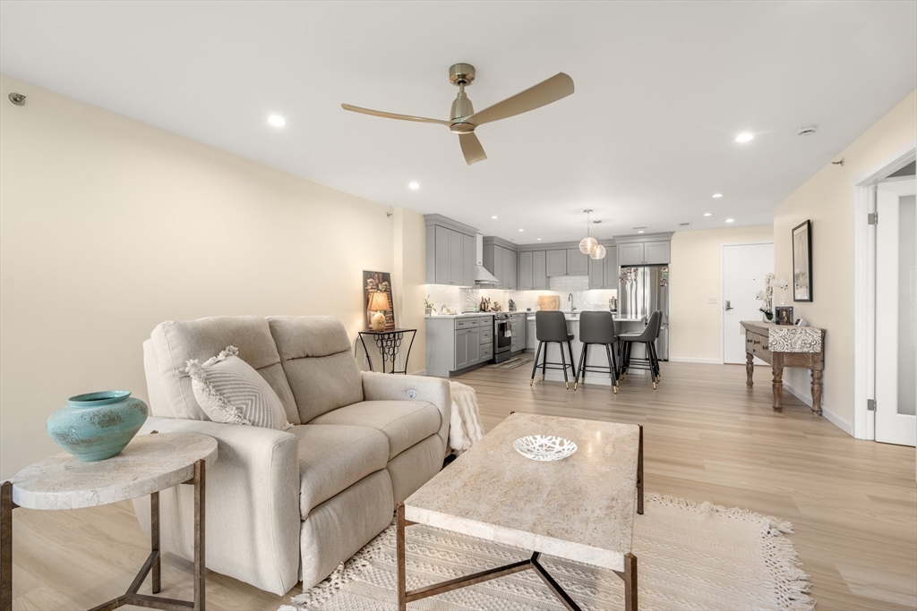 1 Seal Harbor Rd #300, Winthrop, MA Photo #6