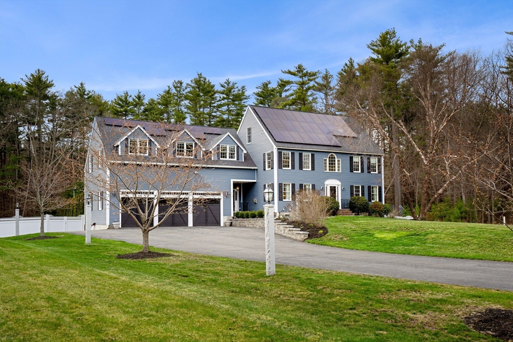 8 Palis Dr