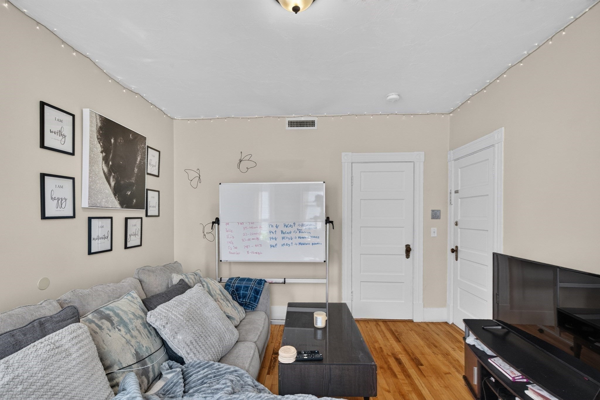 16 Bellevue Ave, Brockton, MA, 16 Bellevue Ave, Brockton, MA Photo #14