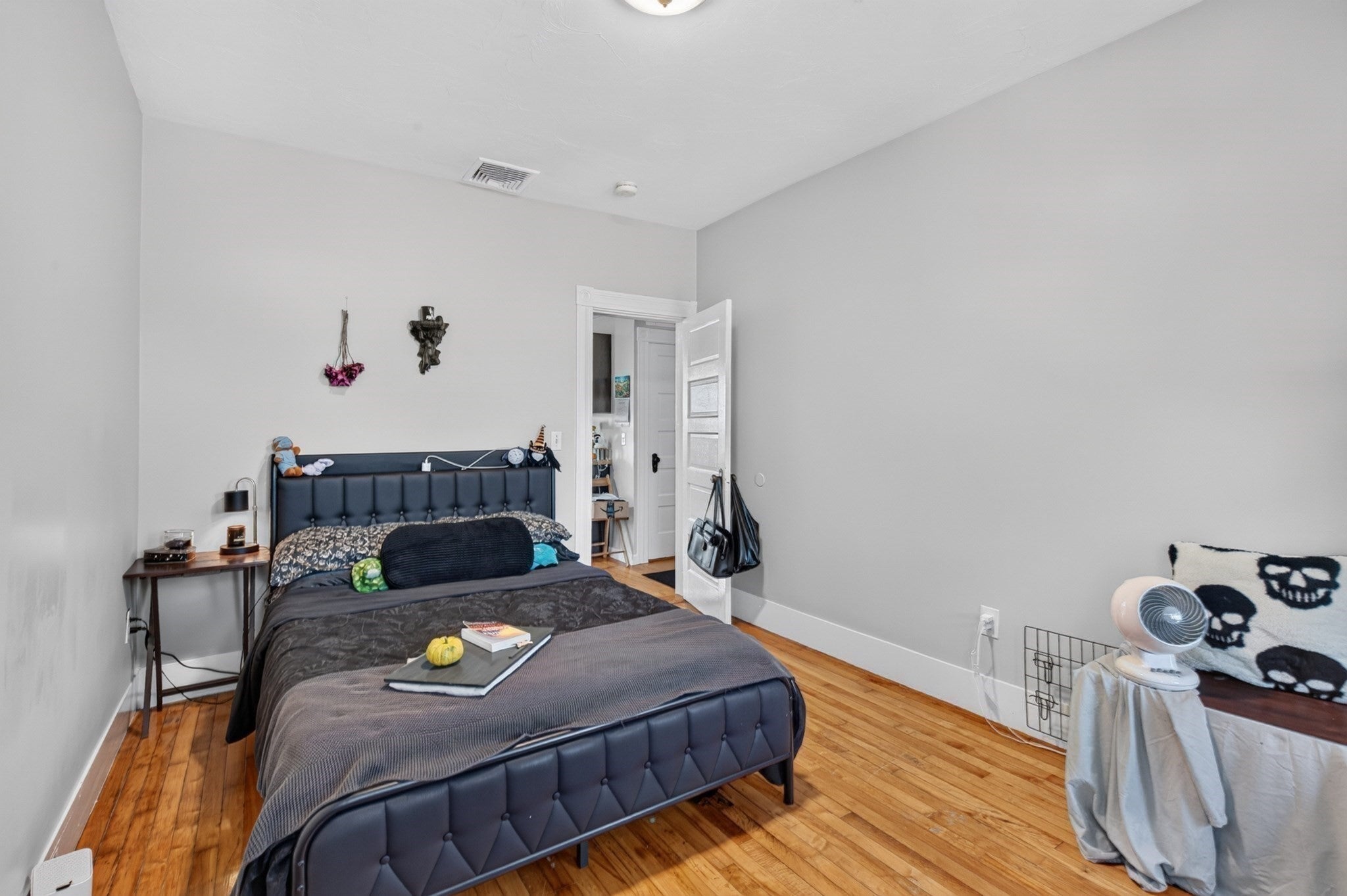 16 Bellevue Ave, Brockton, MA, 16 Bellevue Ave, Brockton, MA Photo #24