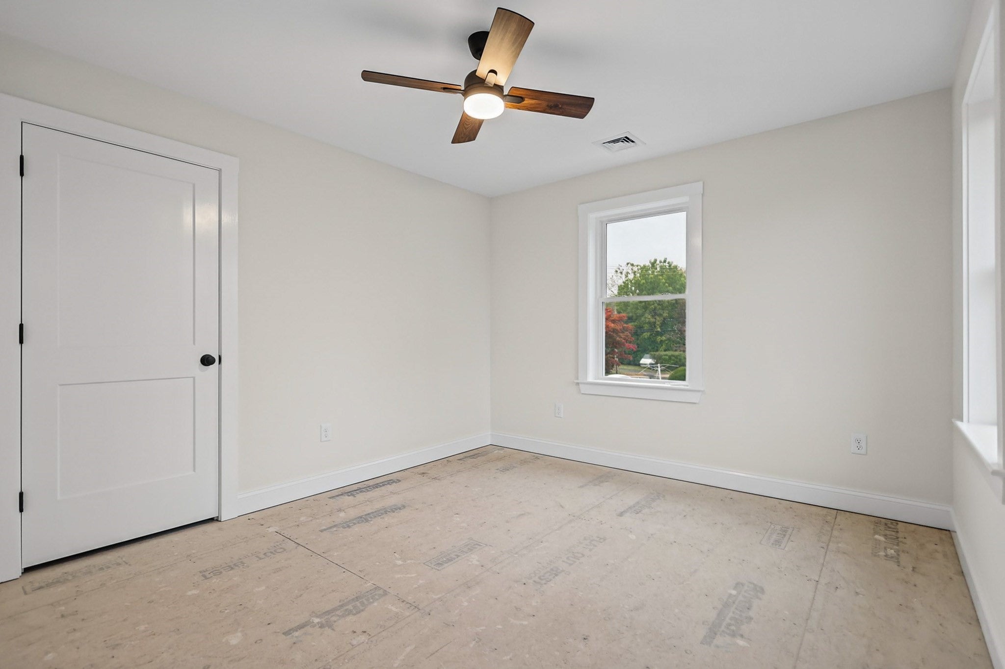 11 Bennington St, Haverhill, MA, 11 Bennington St, Haverhill, MA Photo #23