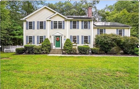 Photo of 78 Milford St, Upton, MA 01568 (MLS # 73485301)