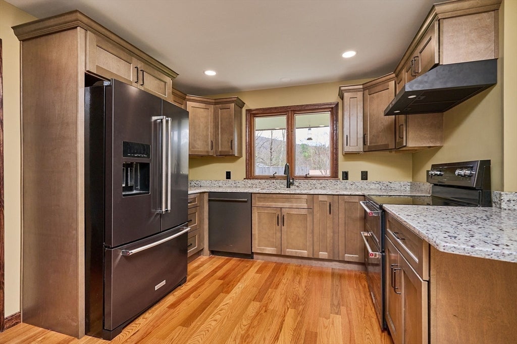 14 East Hawley Rd, Charlemont, MA, 14 East Hawley Rd, Charlemont, MA Photo #6