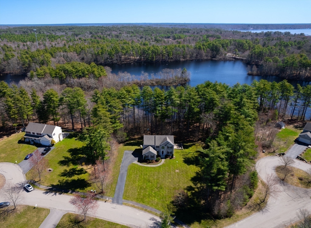 9 Chrisjenn Brooke Ln