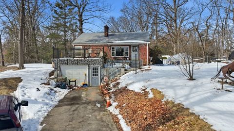 1026 Suffield St Agawam MA 01001