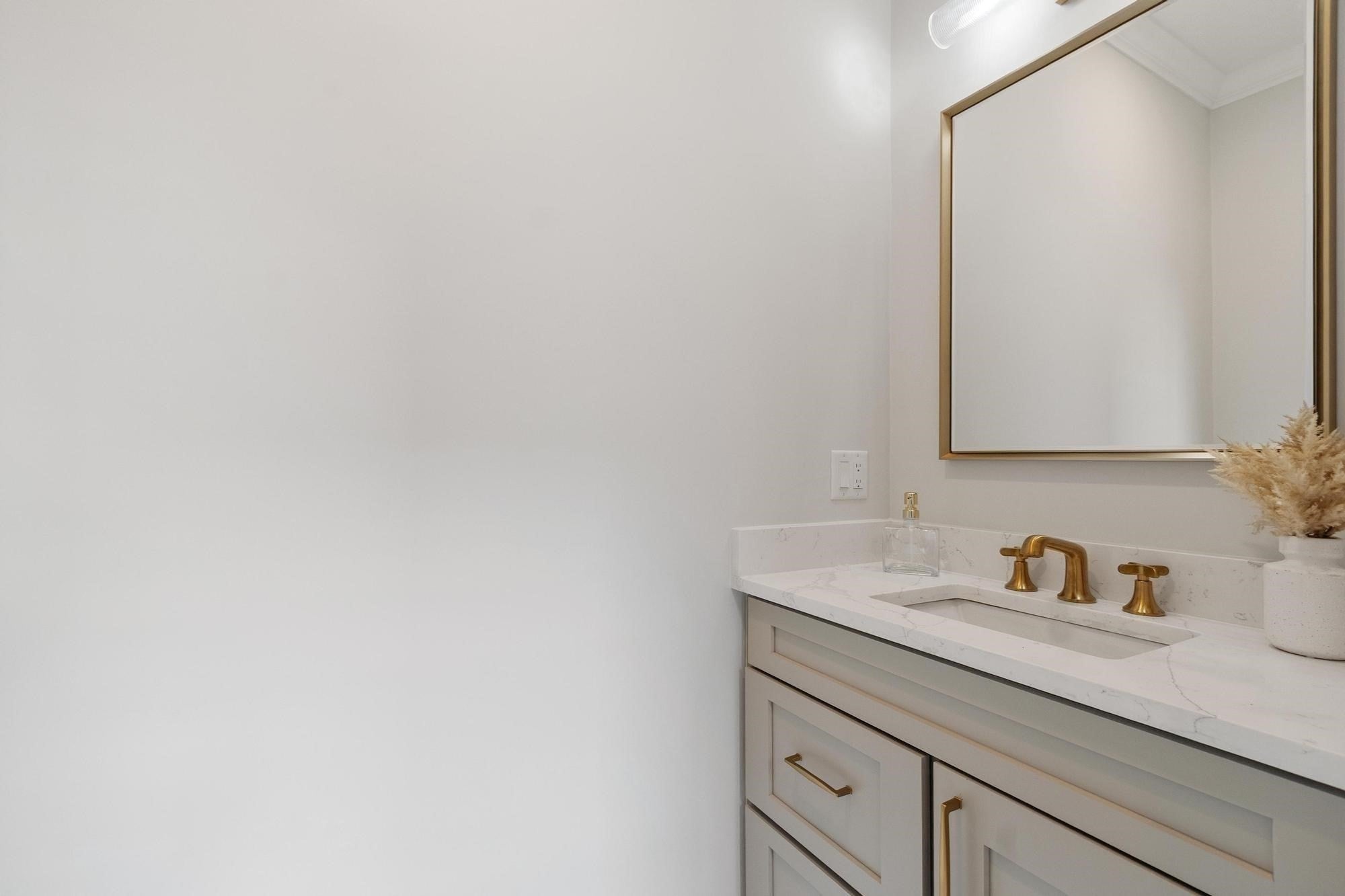54 Cypress St #54, Watertown, MA, 54 Cypress St #54, Watertown, MA Photo #10