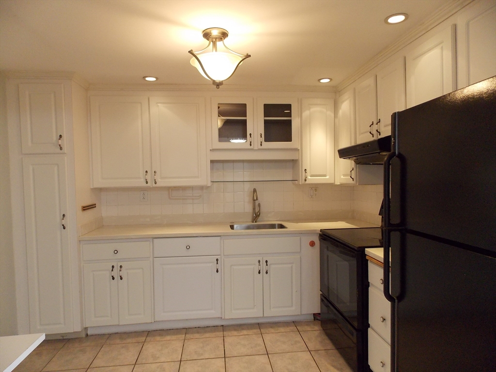 1321 Worcester Rd 608