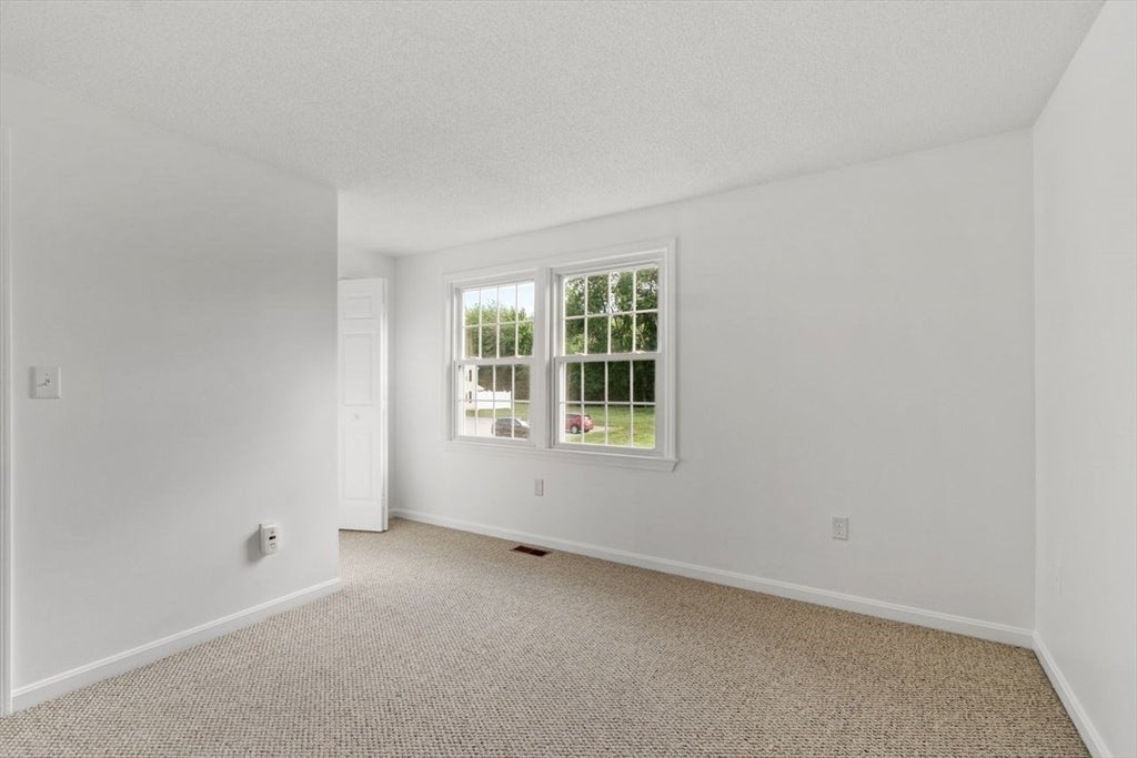 2701 Forest Park Drive #2701, Auburn, MA, 2701 Forest Park Drive #2701, Auburn, MA Photo #16