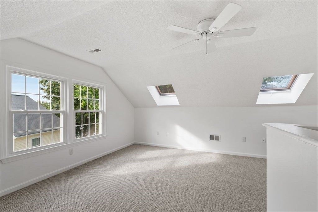 2701 Forest Park Drive #2701, Auburn, MA, 2701 Forest Park Drive #2701, Auburn, MA Photo #24