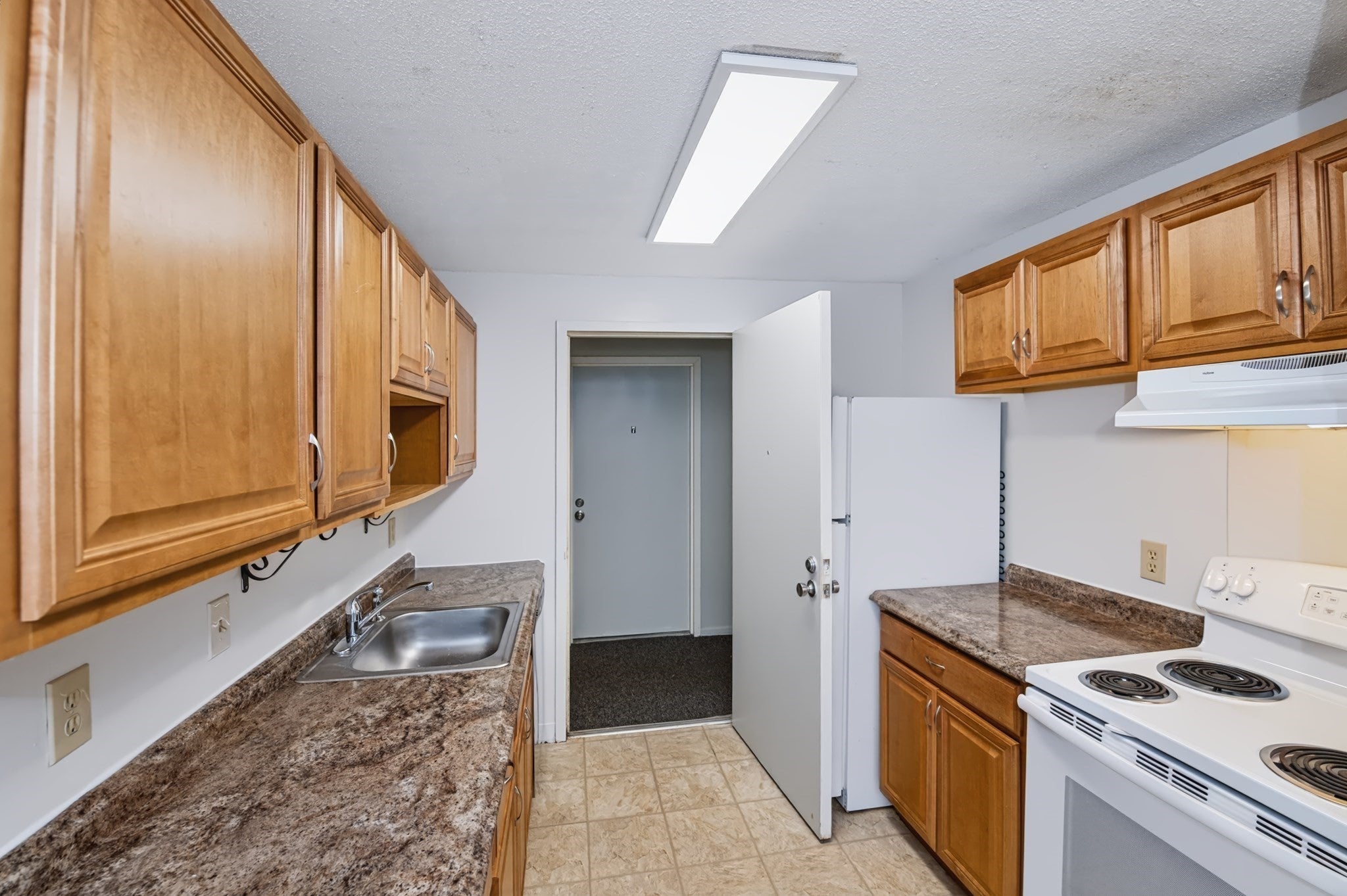50 Silver Hill Ln #5, Natick, MA, 50 Silver Hill Ln #5, Natick, MA Photo #11