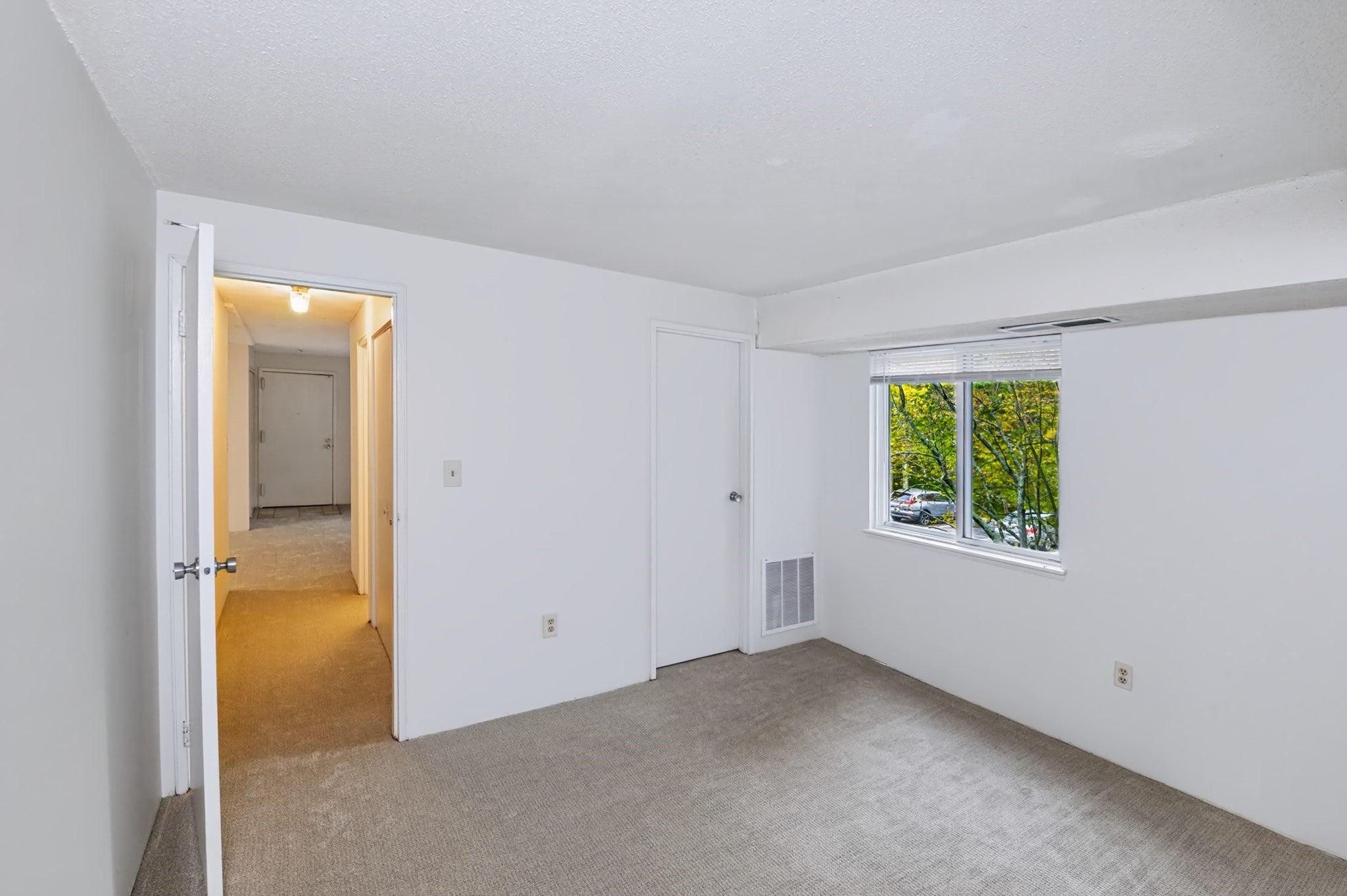 50 Silver Hill Ln #5, Natick, MA, 50 Silver Hill Ln #5, Natick, MA Photo #18