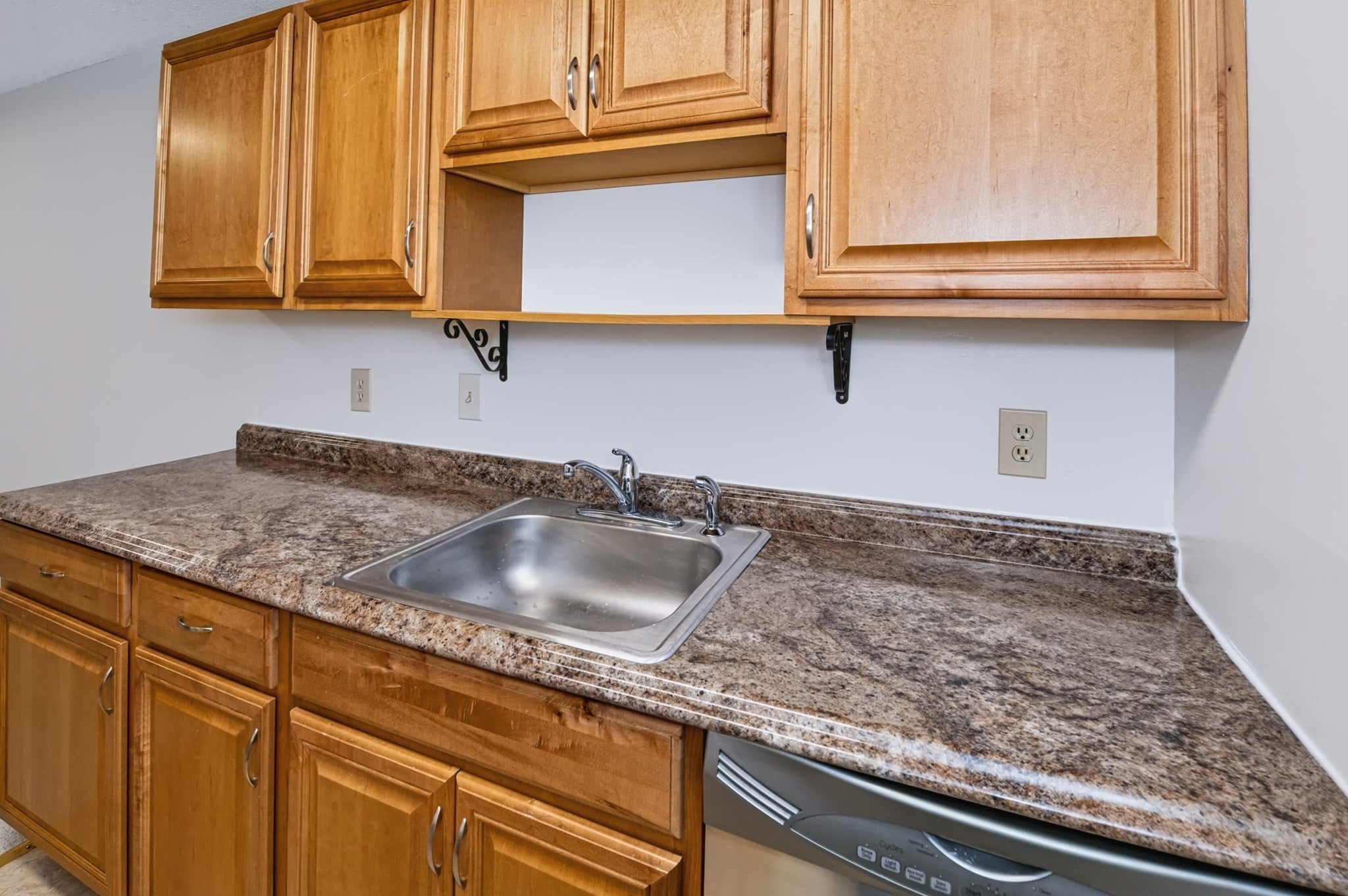 50 Silver Hill Ln #5, Natick, MA, 50 Silver Hill Ln #5, Natick, MA Photo #9