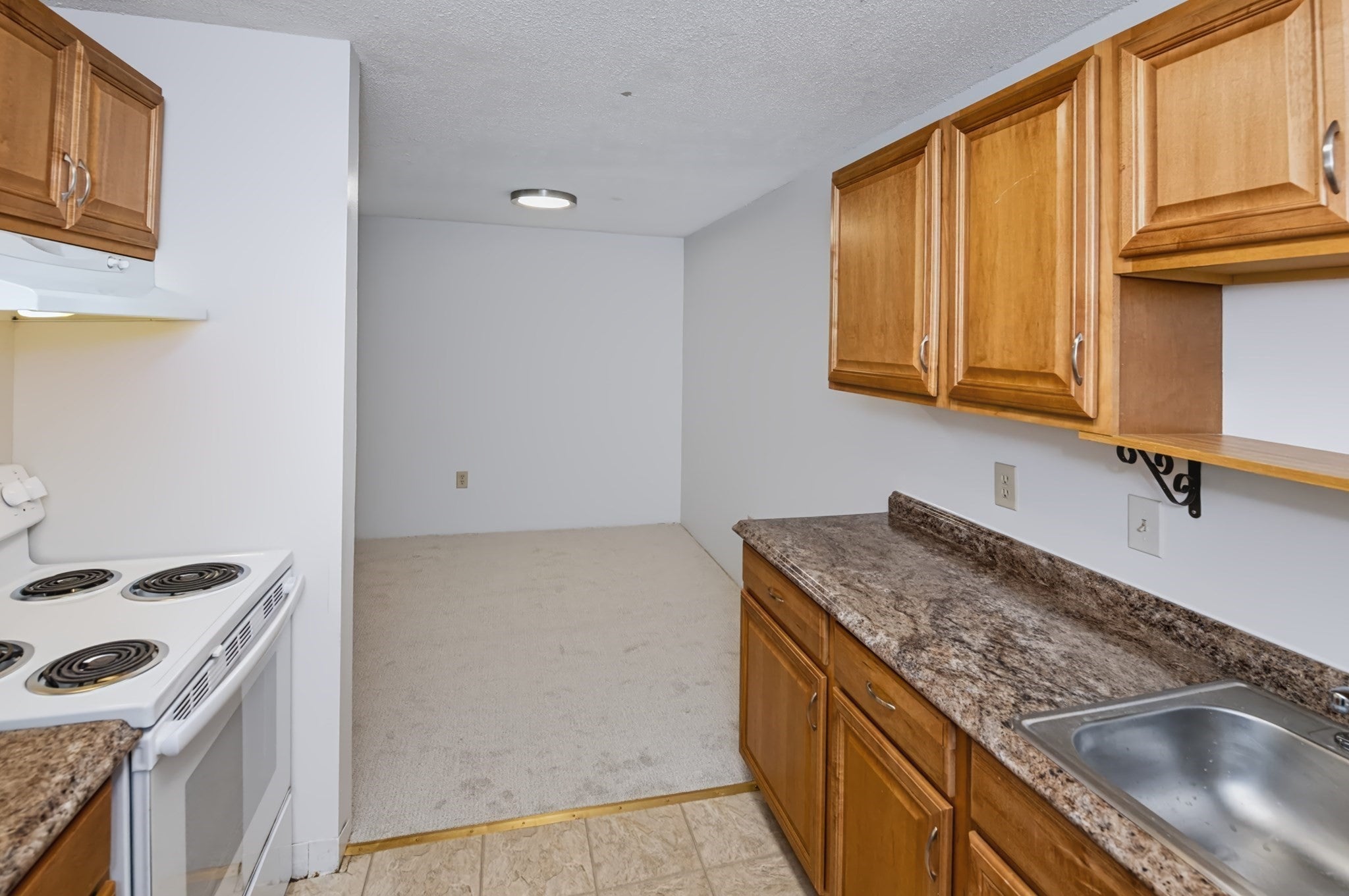 50 Silver Hill Ln #5, Natick, MA, 50 Silver Hill Ln #5, Natick, MA Photo #10