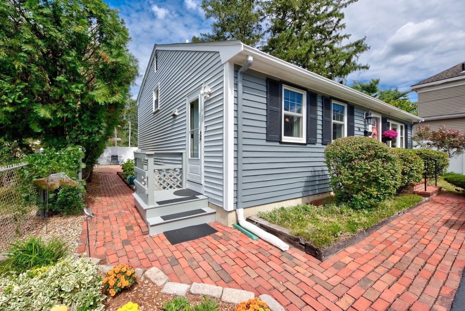 58 Earley St, Brockton, MA Photo #2