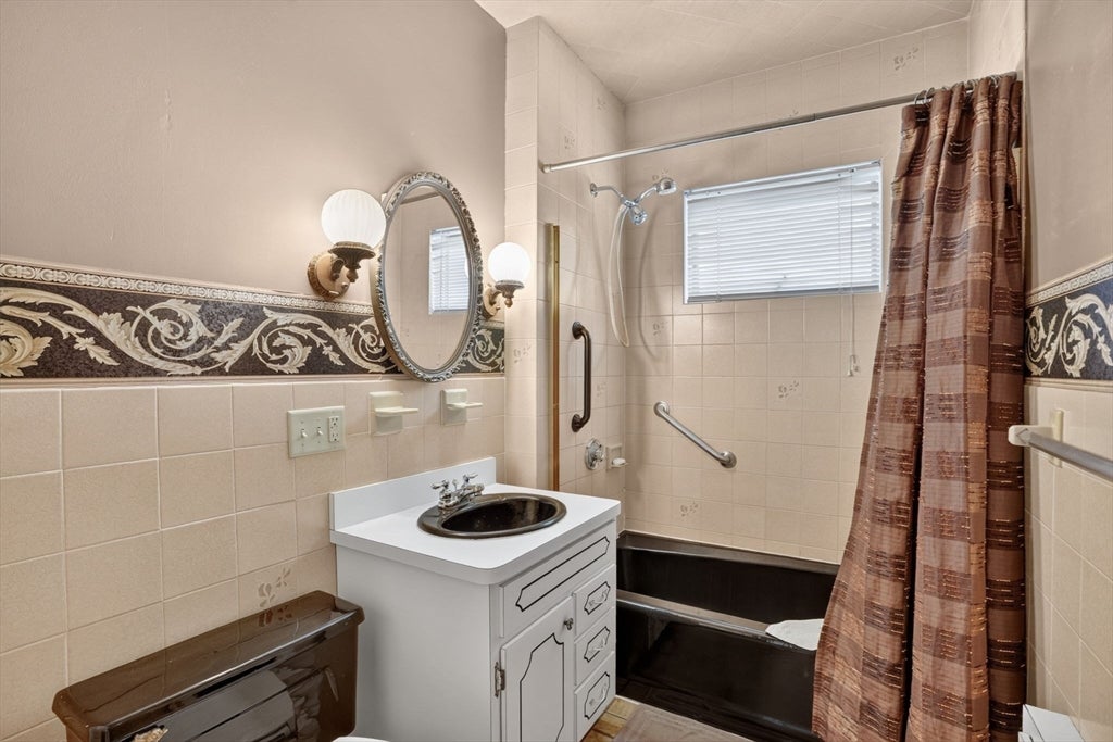 143-145 Middlesex Ave, Medford, MA, 143-145 Middlesex Ave, Medford, MA Photo #12