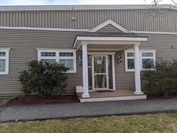 37 Edgerton Dr 3