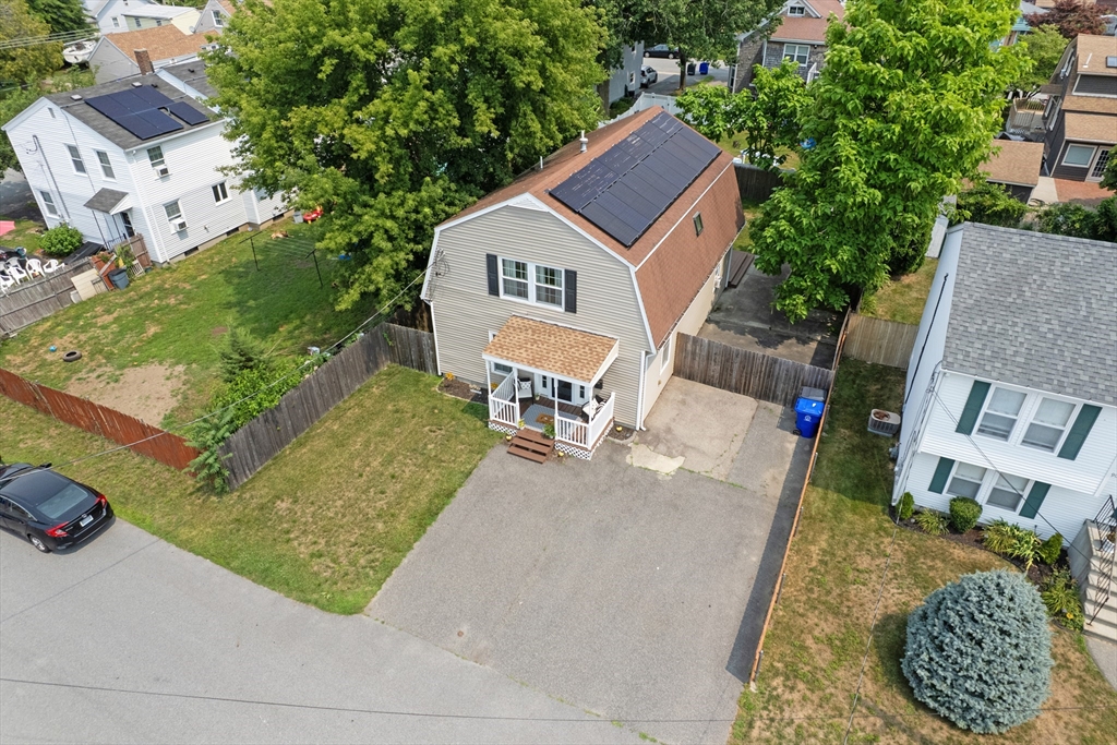 86 Mowry Avenue
