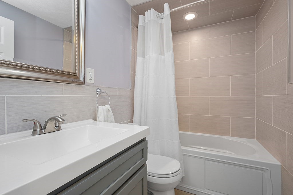 31 Acorn Dr #31, Randolph, MA, 31 Acorn Dr #31, Randolph, MA Photo #16