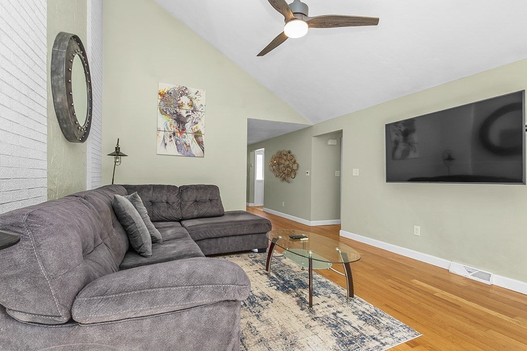 31 Acorn Dr #31, Randolph, MA, 31 Acorn Dr #31, Randolph, MA Photo #10