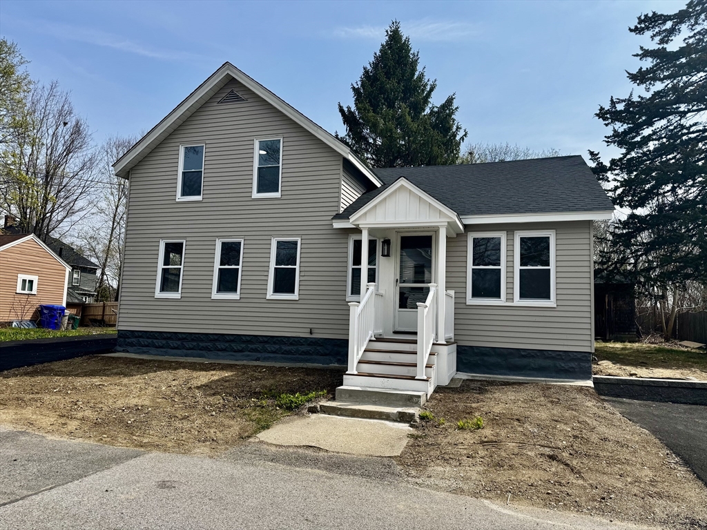 11 Pine St