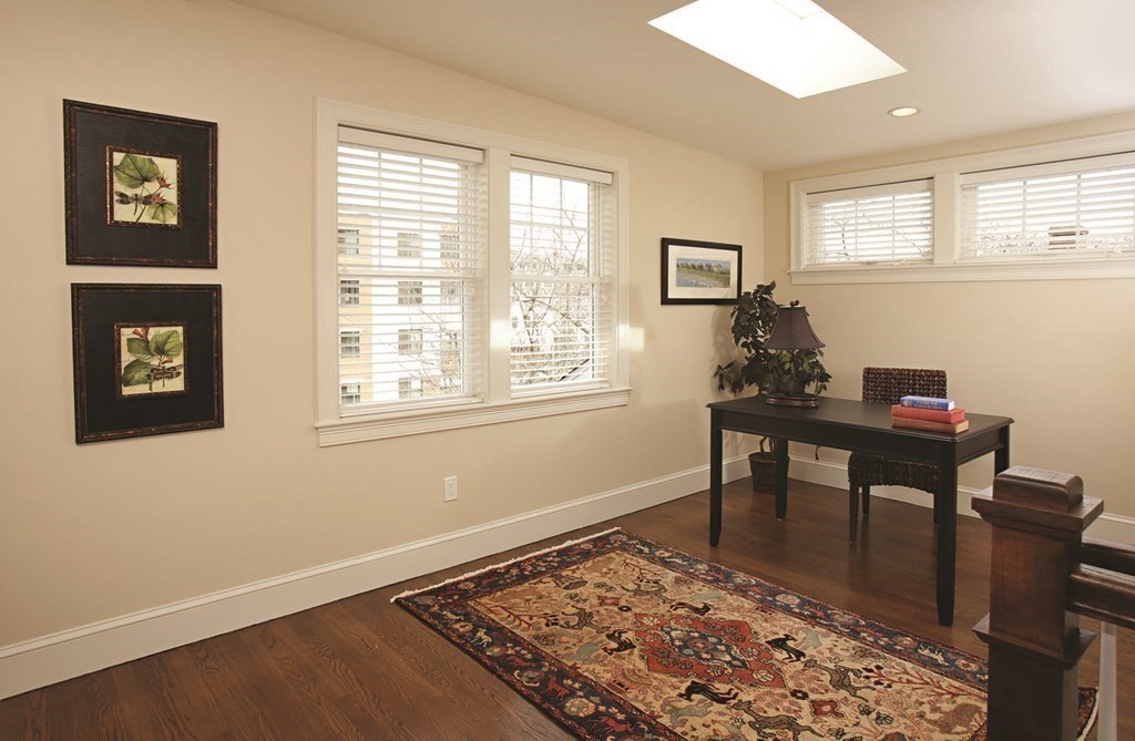 77 Verndale St #2, Brookline, MA Photo #6
