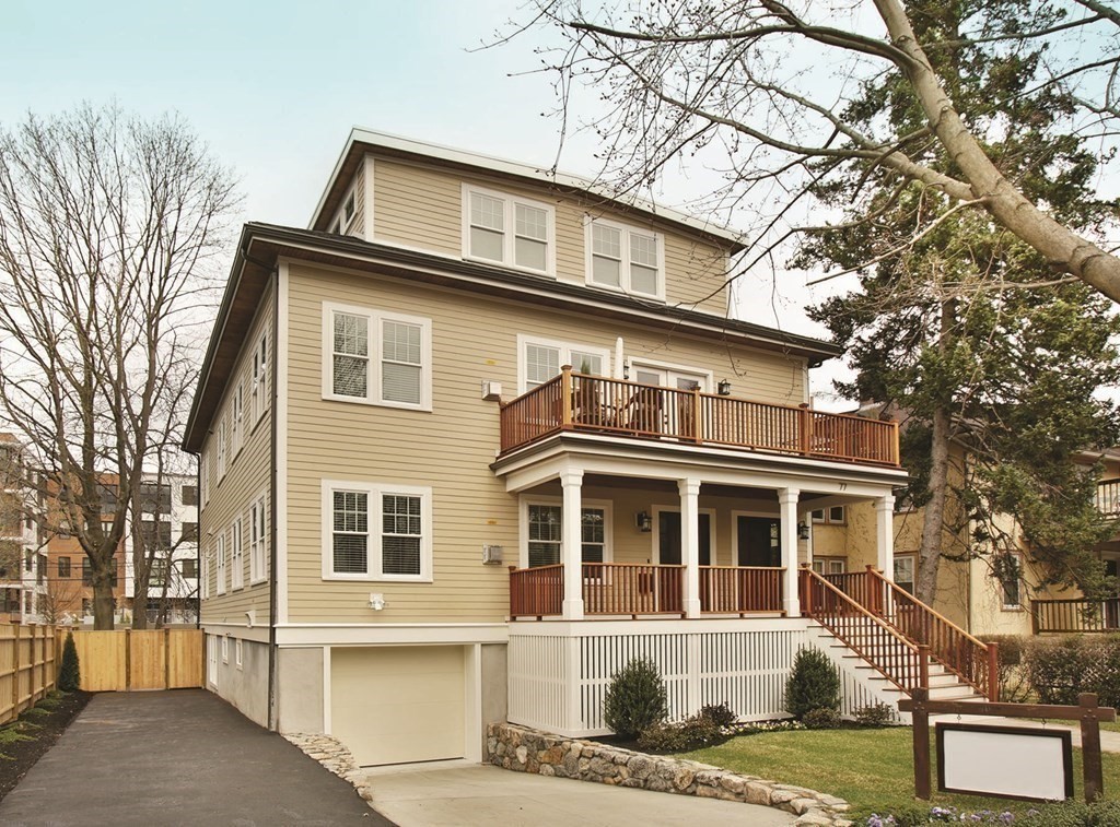 Photo of 77 Verndale St, Brookline, MA