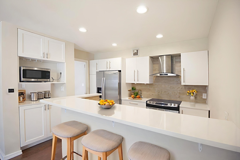 171 Swanton St 64